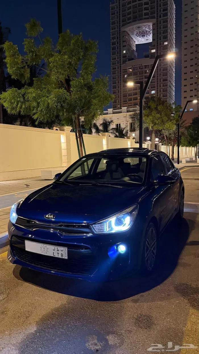 كيا ريو هاتشباك 0