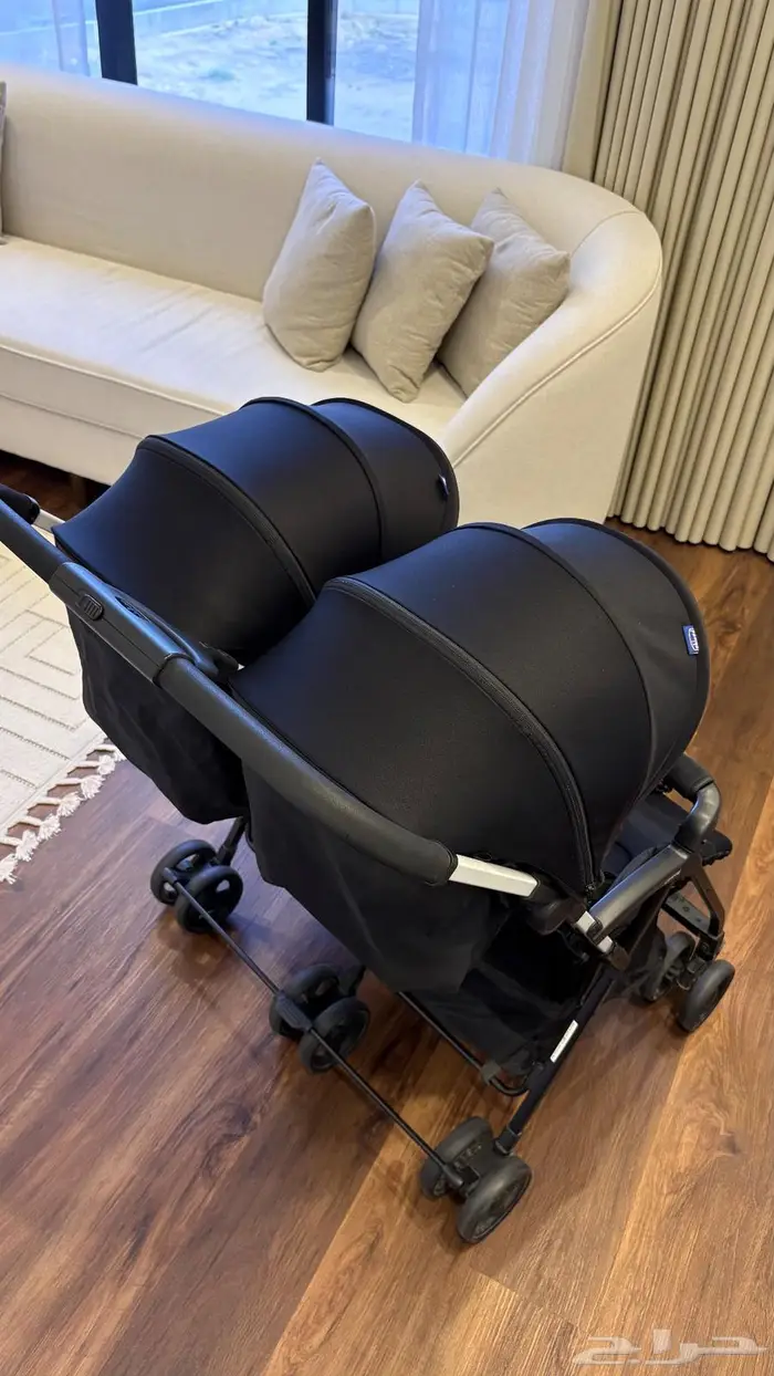 للبيع عربية أطفال توأم من ماركة Chicco العريقة 2