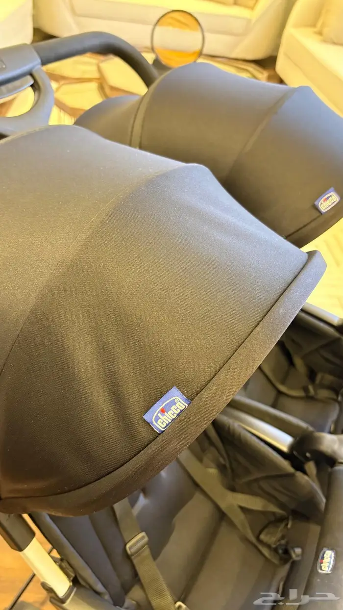 للبيع عربية أطفال توأم من ماركة Chicco العريقة 4