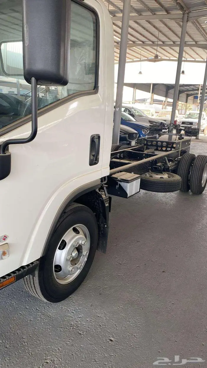 ايسوزو دينا 5 طن 2025 شاص 5.67 متر للكاش والتقسيط 9