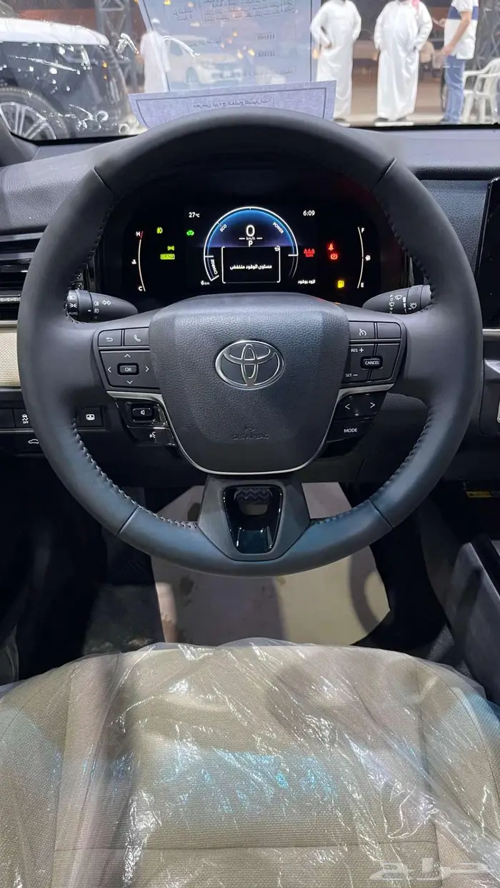 تويوتا كامري LE هايبرد موديل 2025 السعر 122475 5