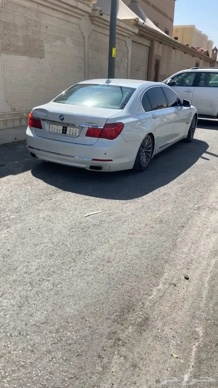 بي ام دبليو 0