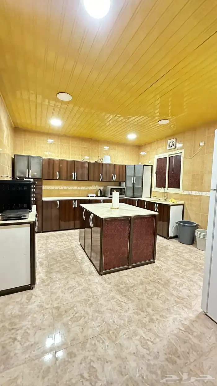 للبيع شقة دبلكسية دور اول وثاني يوجد صانصير 2