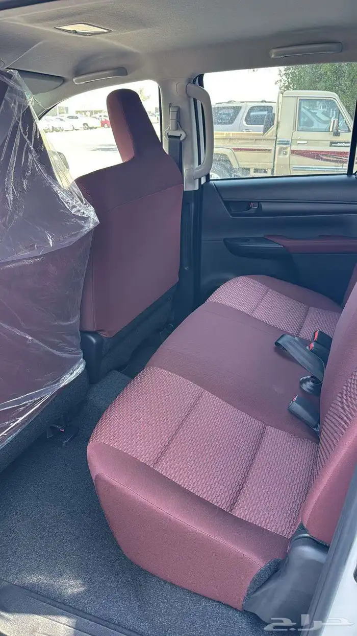 تويوتا هايلكس خليجي قير عادي 2025 9