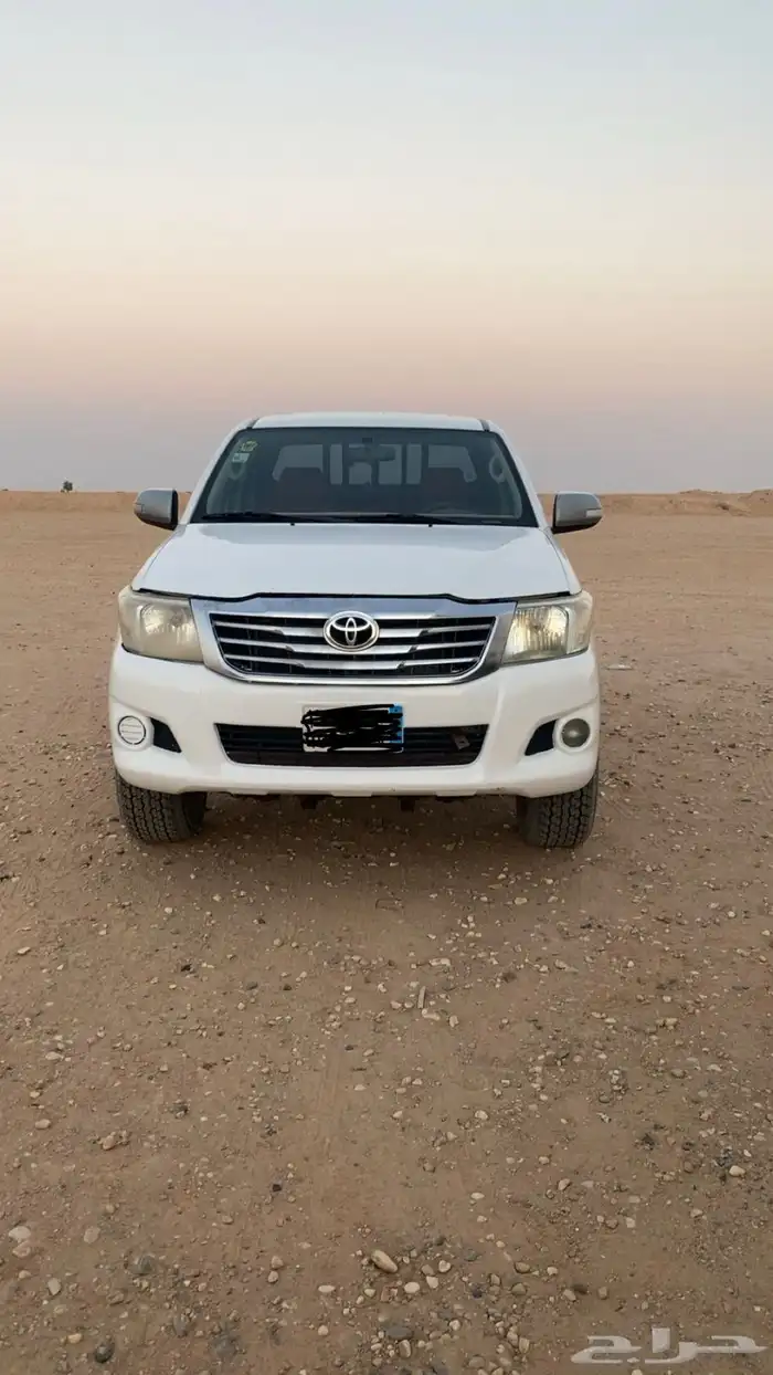 للبيع هايلوكس 2012 دبل 4