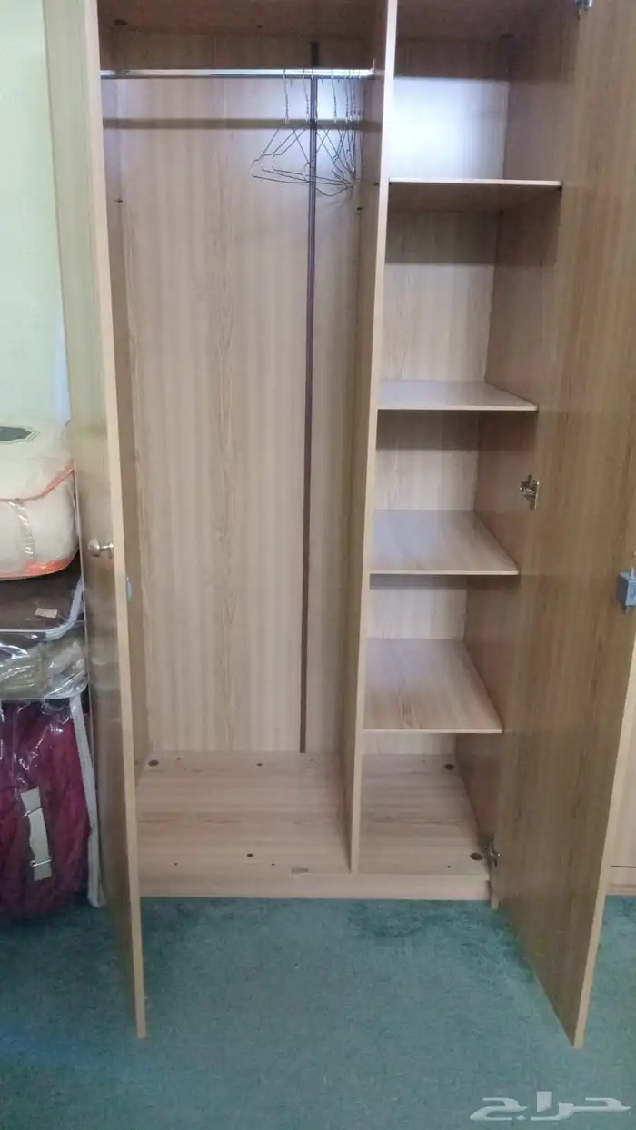 للبيع اثاث 1