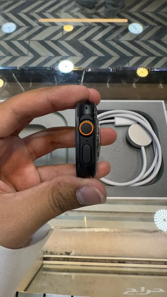 ساعة ابل الترا 3 نظيفة جدا  جدا  استخدام 3 ايام 6