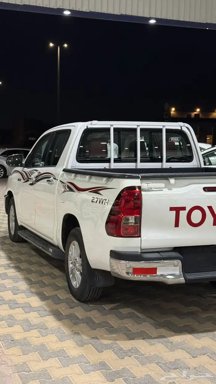 تويوتا هايلوكس 2022 قير اوتماتيك بدون دبل شرط 4