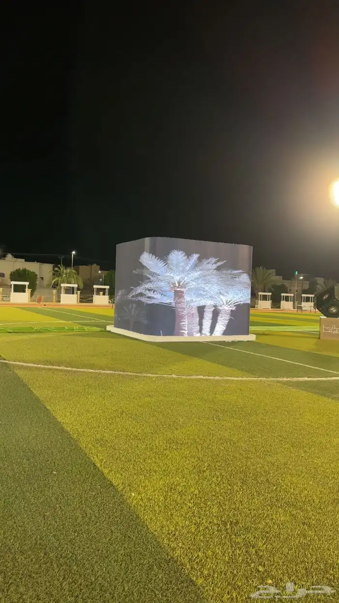 شاشات طولية و عرضيه و تفاعلية 6