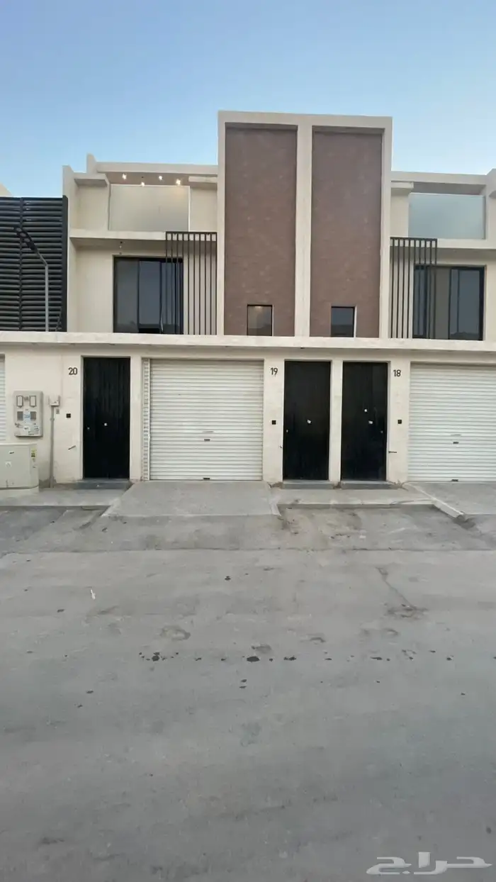 دور للبيع حي بدر 2