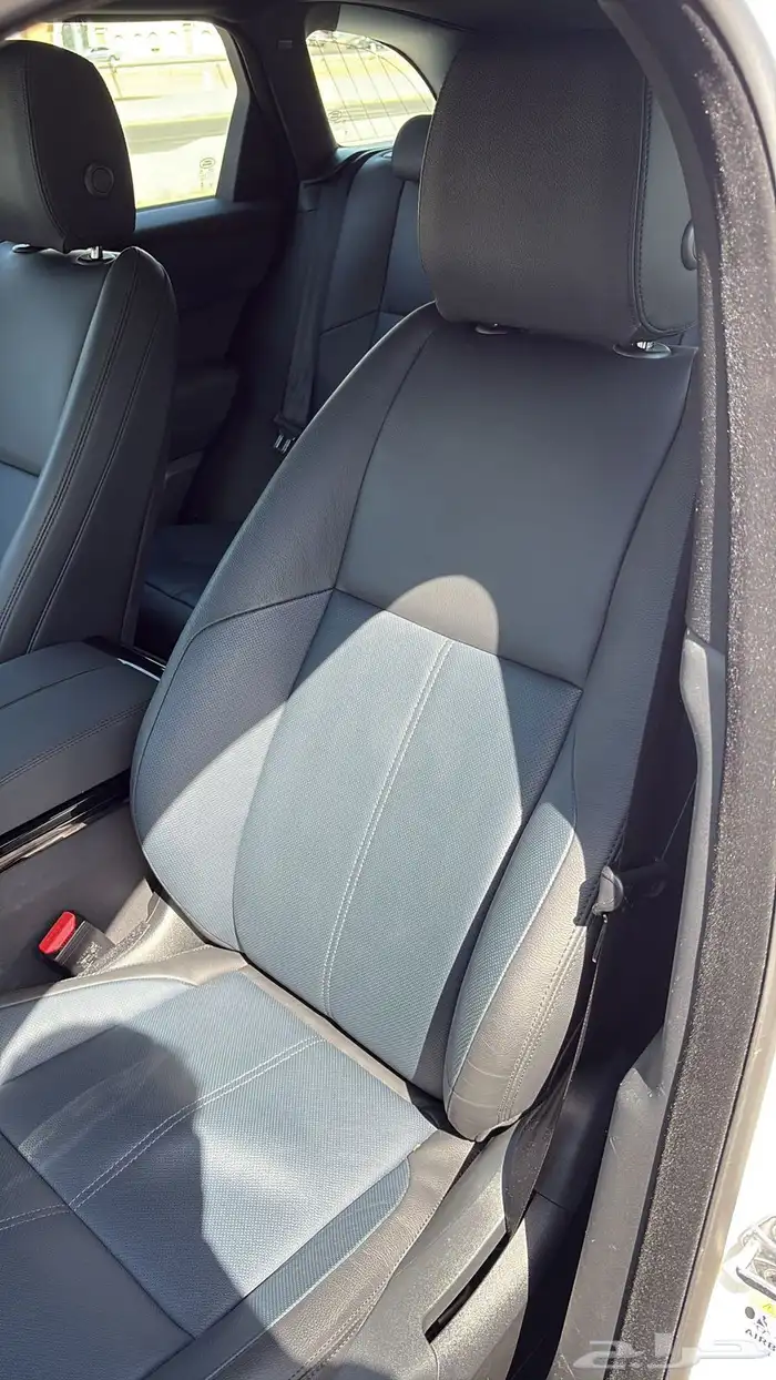 للبيع لاندروفر 2024 3