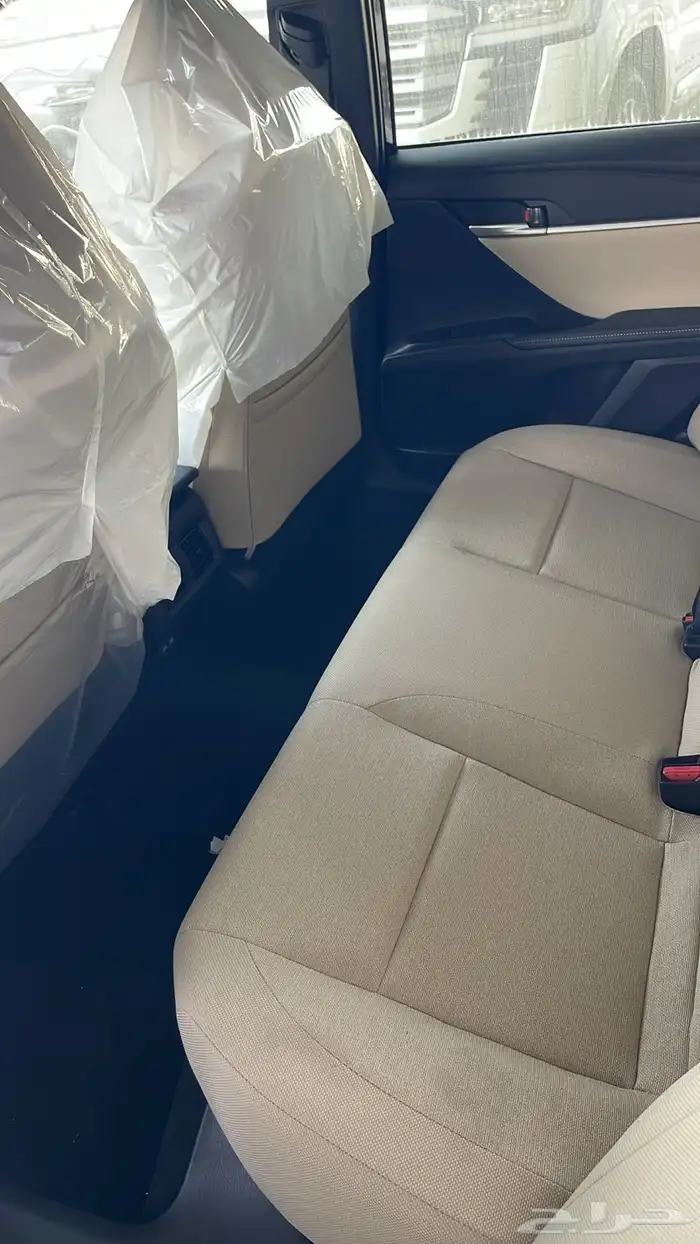 كامري عبداللطيف جميل LE اسود اصفار 2025 7