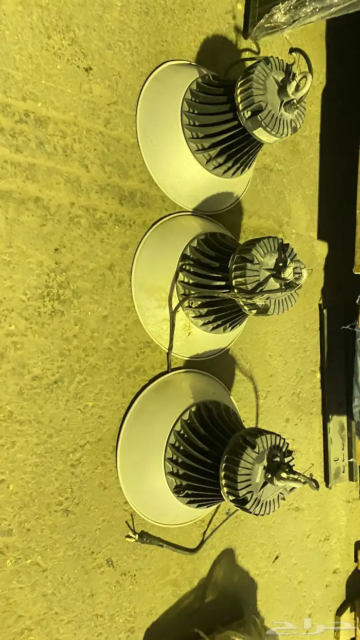 اغراض محل للبيع 3