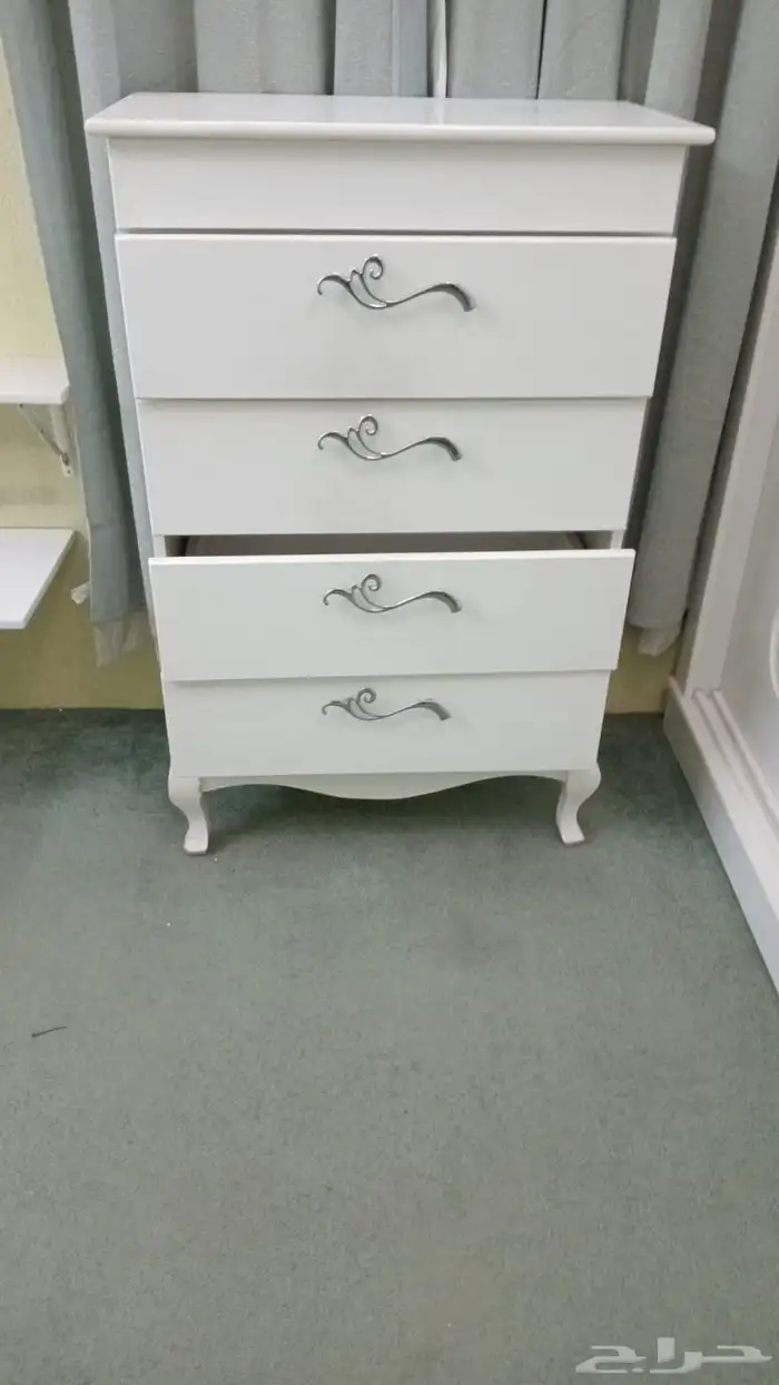 للبيع اثاث 4