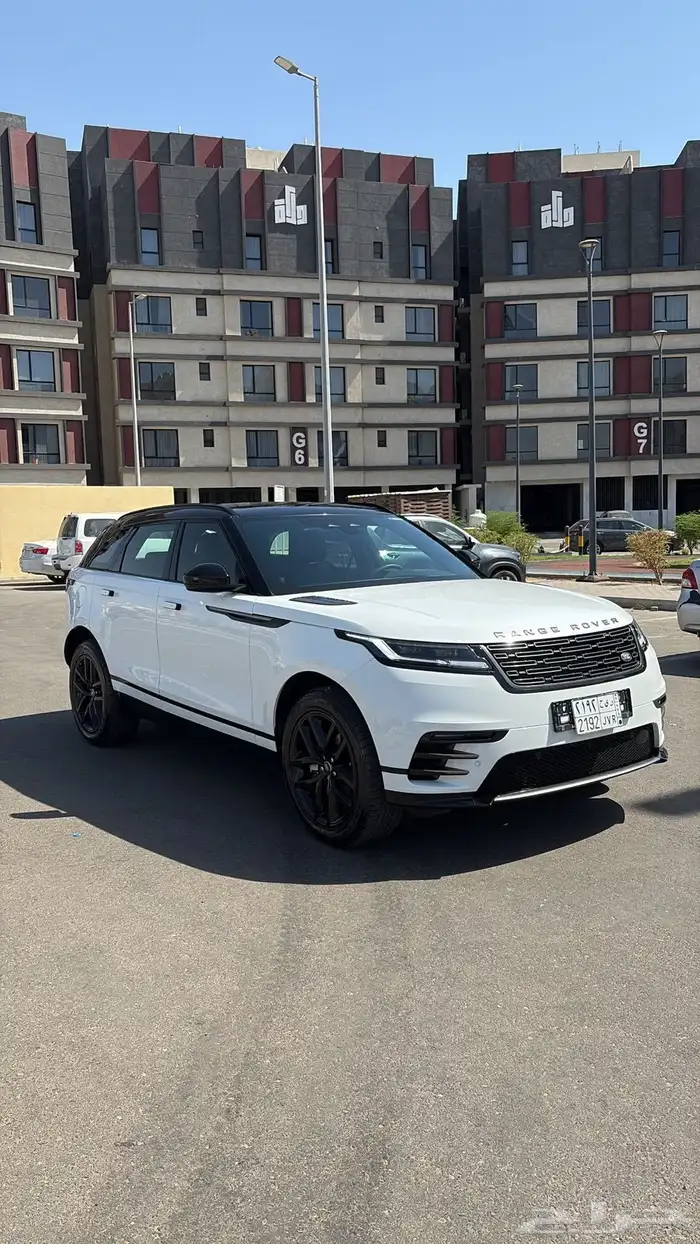 للبيع لاندروفر 2024 11