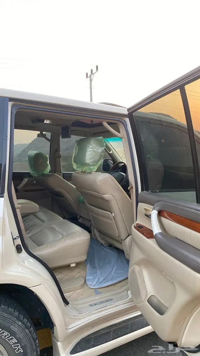 جيب لكزس 2006 للبيع 16