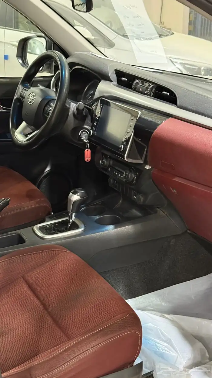 تويوتا هايلوكس 2022 قير اوتماتيك بدون دبل شرط 9