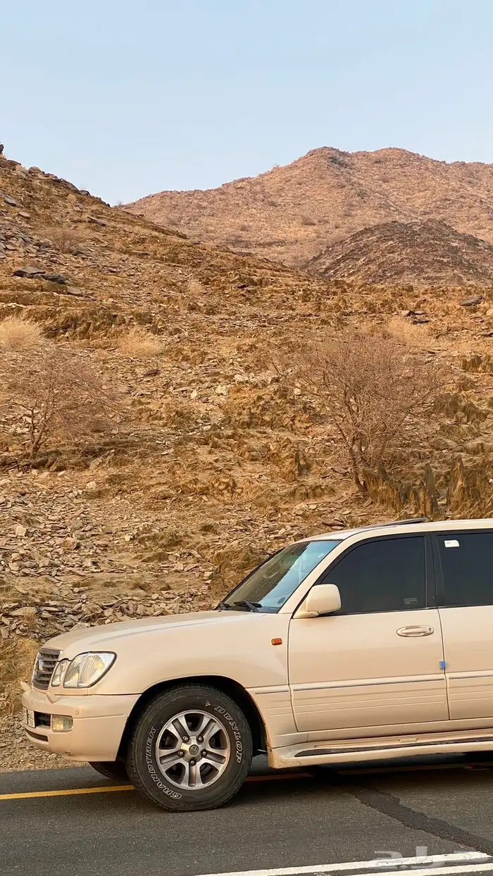 جيب لكزس 2006 للبيع 4