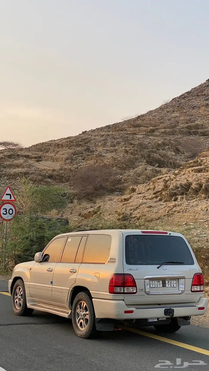 جيب لكزس 2006 للبيع 5