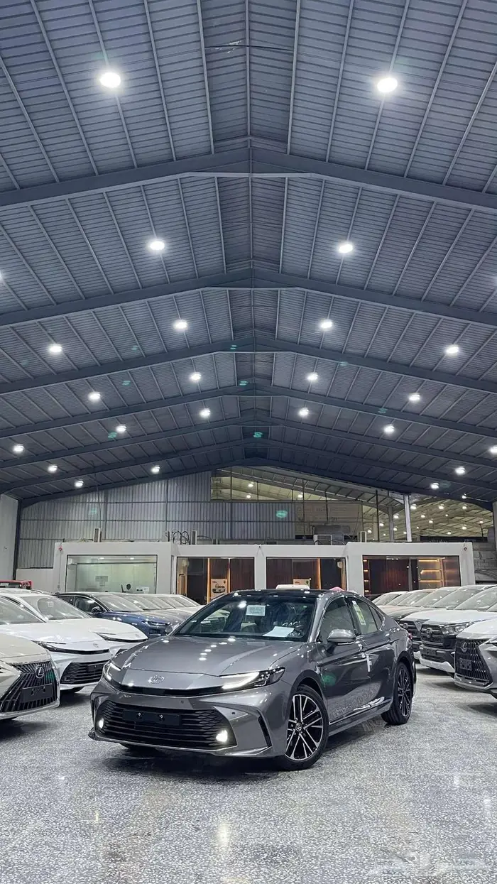 تويوتا كامري LE هايبرد موديل 2025 السعر 122475 1