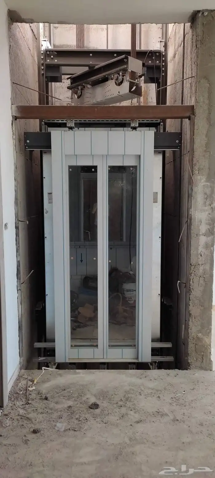 تركيب وصيانه مصاعد وتصليح جميع الاعطال على مدار اليوم 5