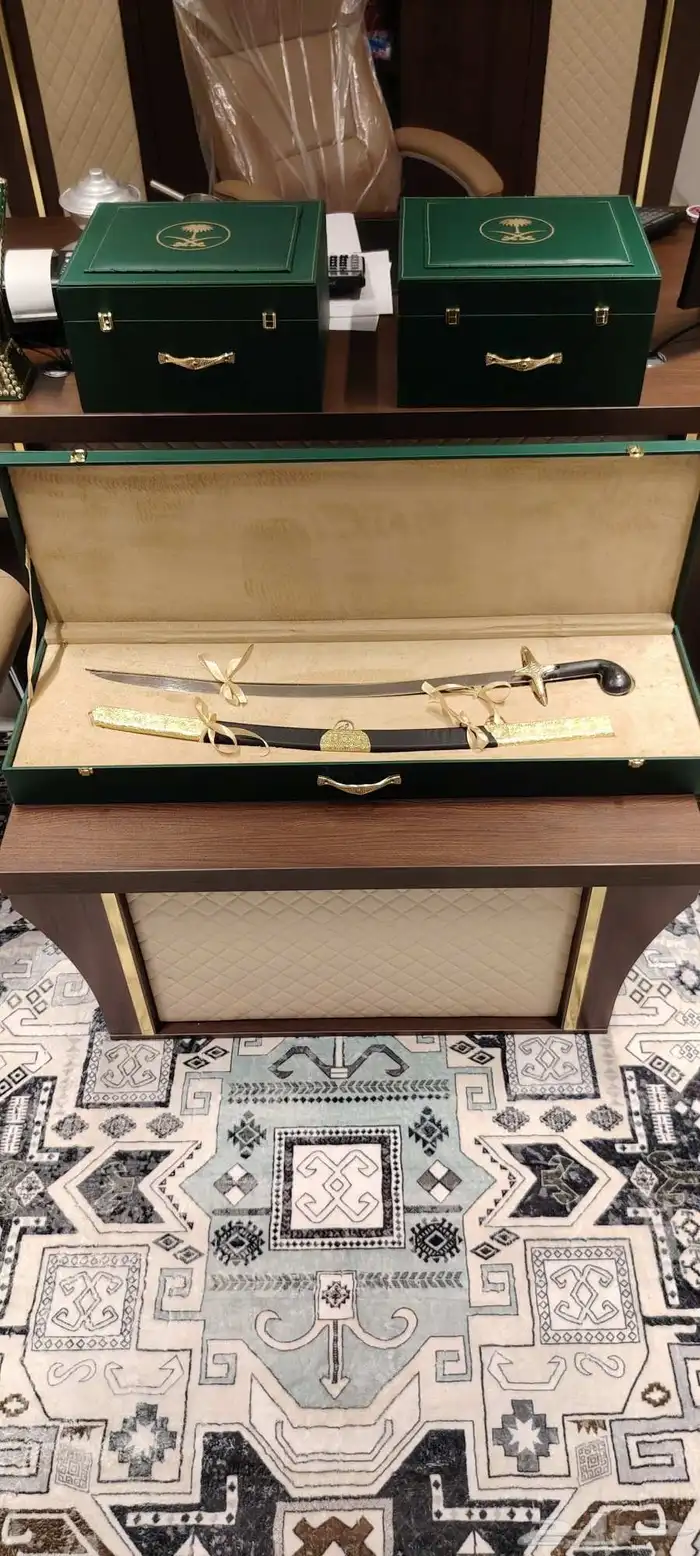 صندوق اهداء فاحر سيف 5