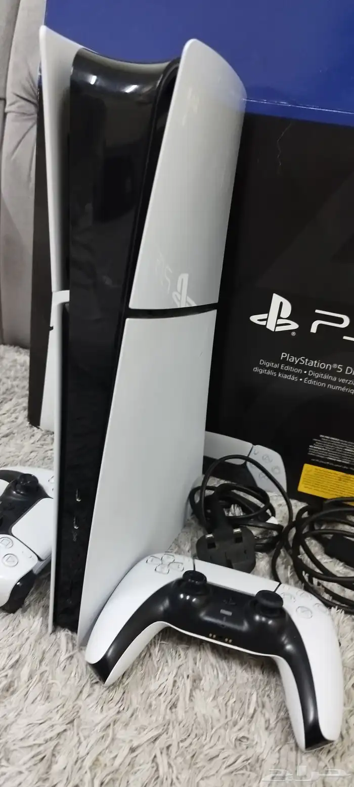 سوني 5 ديجيتال سلم 1 تيرا 2