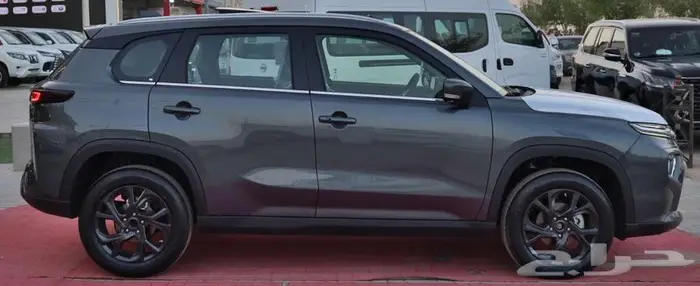 تويوتا اوربان كروز 2026 فل كامل 4