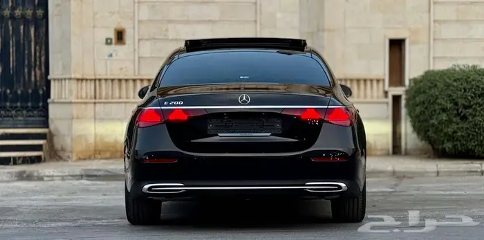 مرسيدس E200 جديدة موديل 2025 3