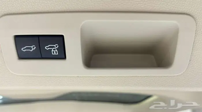 تويوتا لاند كروزر VX-R 2023 38