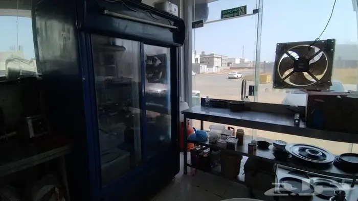 مطعم للإيجار بكامل معداته للوجبات السريعه والوجبات الشعبيه 18