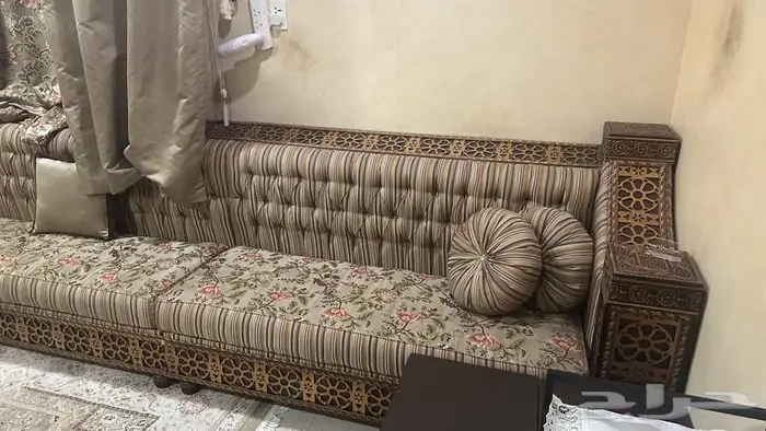 للبيع طقم كنب و ستاره نظيف 2