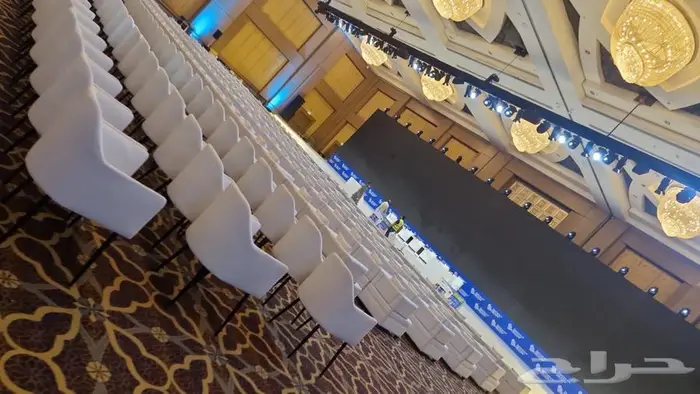 كنب وكراسي للأيجار 4