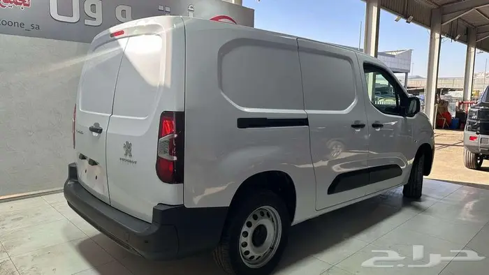 بيجو بارتنر 2024 ديزل طويل عروض خاصة للشركات و المؤسسات 12