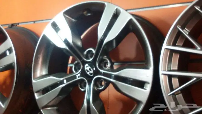 جميع احجام وانواع واشكال جنوط الهونداي بجميع المقاسات 32