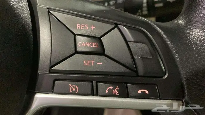 نيسان اكس تريل 12