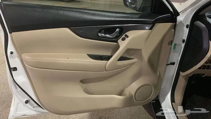 نيسان اكس تريل 18