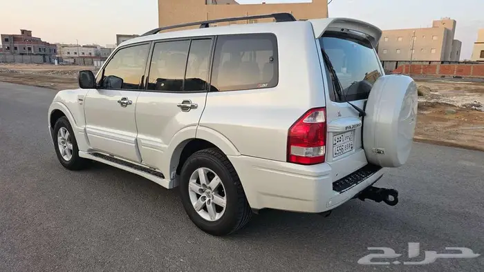 باجيرو 2005 فل كامل مخزن 3