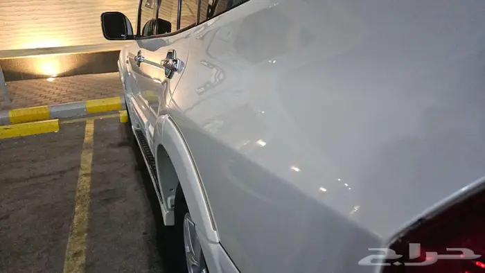 باجيرو 2005 فل كامل مخزن 12