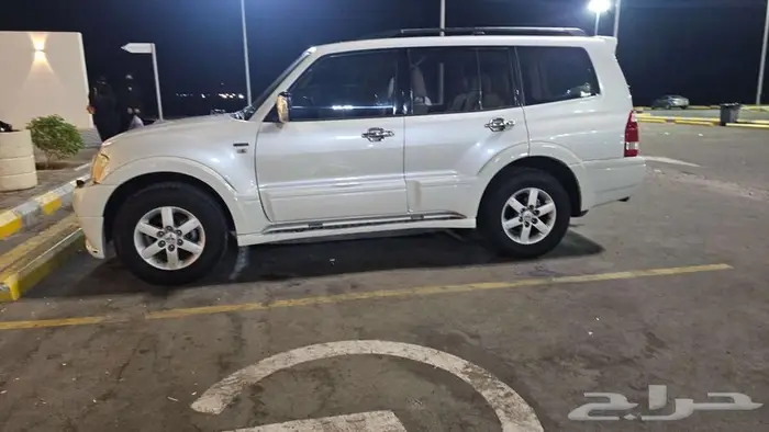 باجيرو 2005 فل كامل مخزن 17