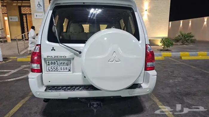 باجيرو 2005 فل كامل مخزن 15