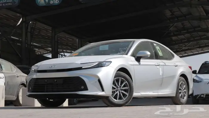 تويوتا كامري ستاندر فضي 2025 كاش واقساط اقل سعر 2