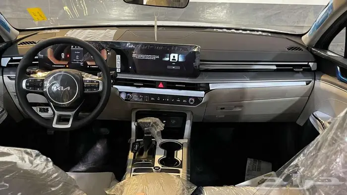 كيا K5 ستاندر مطور GL اسود ورمادي 2026 متوفر لدي الثواب 4