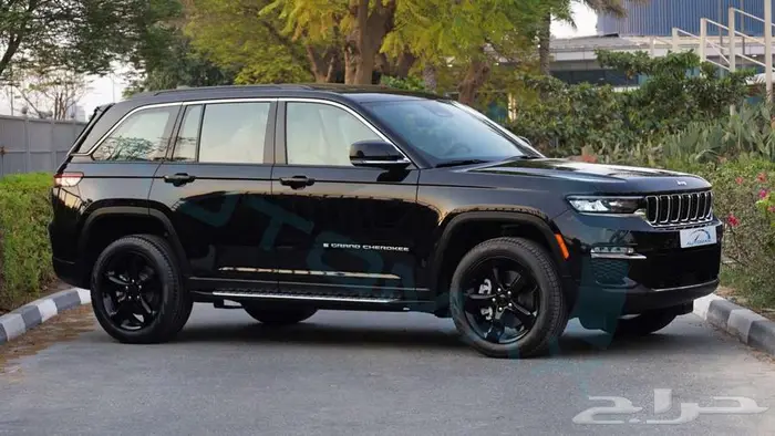 جيب جراند شيروكي ليمتد بلس 2025 خليجي اصفار ضمان الوكيل 7