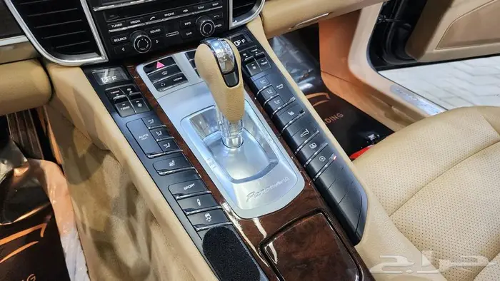 بورش باناميرا S 2013 23