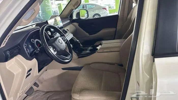 تويوتا لاندكروزر GXR L3 موديل 2023 متوفر كاش واقساط 5