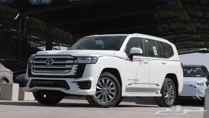 تويوتا لاندكروزر ( GXR-S ) 2025 كويتي 1