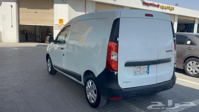 فان رينو دوكر 2022 نضيف جدا 2