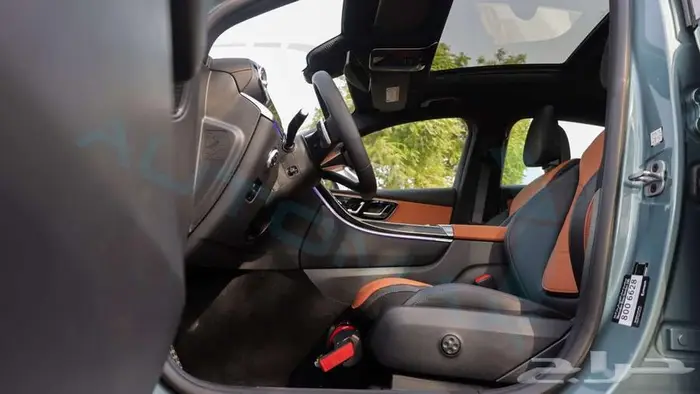 مرسيدس بنز جي ال سي 200 كوبيه 2026 خليجي اصفار ضمان الوكيل 7