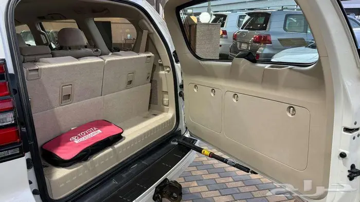 تويوتا برادو 2023 6 سلندر دبل تلاجه عداد 80 الف 14